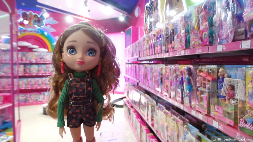 Прогулка по Центральному детскому магазину и Кузнецкому мосту с Веснушкой