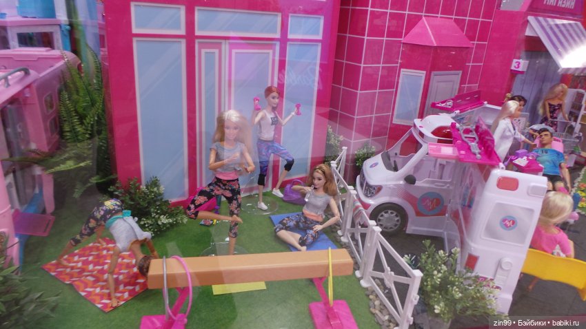 Прогулка по Центральному детскому магазину и Кузнецкому мосту с Веснушкой