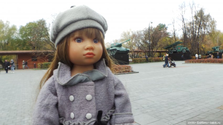 Осень в парке и в моем районе с куклами Kidz'n'Cats