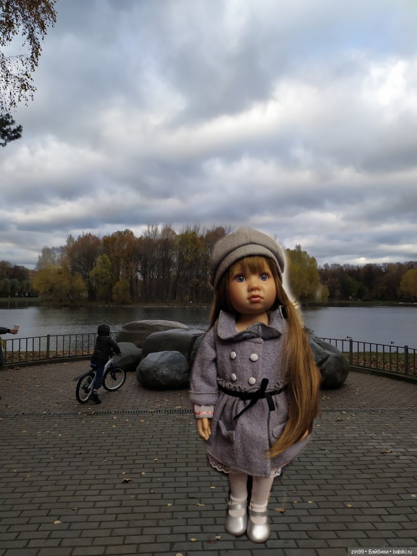 Осень в парке и в моем районе с куклами Kidz'n'Cats