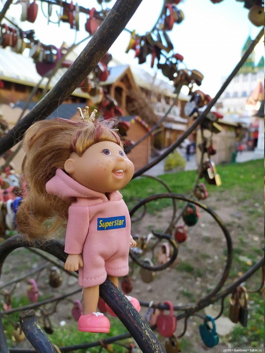 Прогулка на Вернисаж и небольшой улов