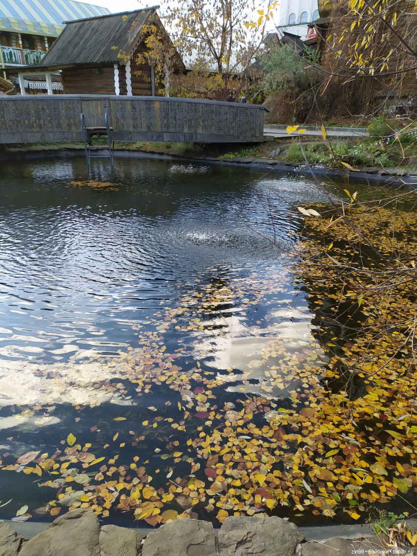 Прогулка на Вернисаж и небольшой улов