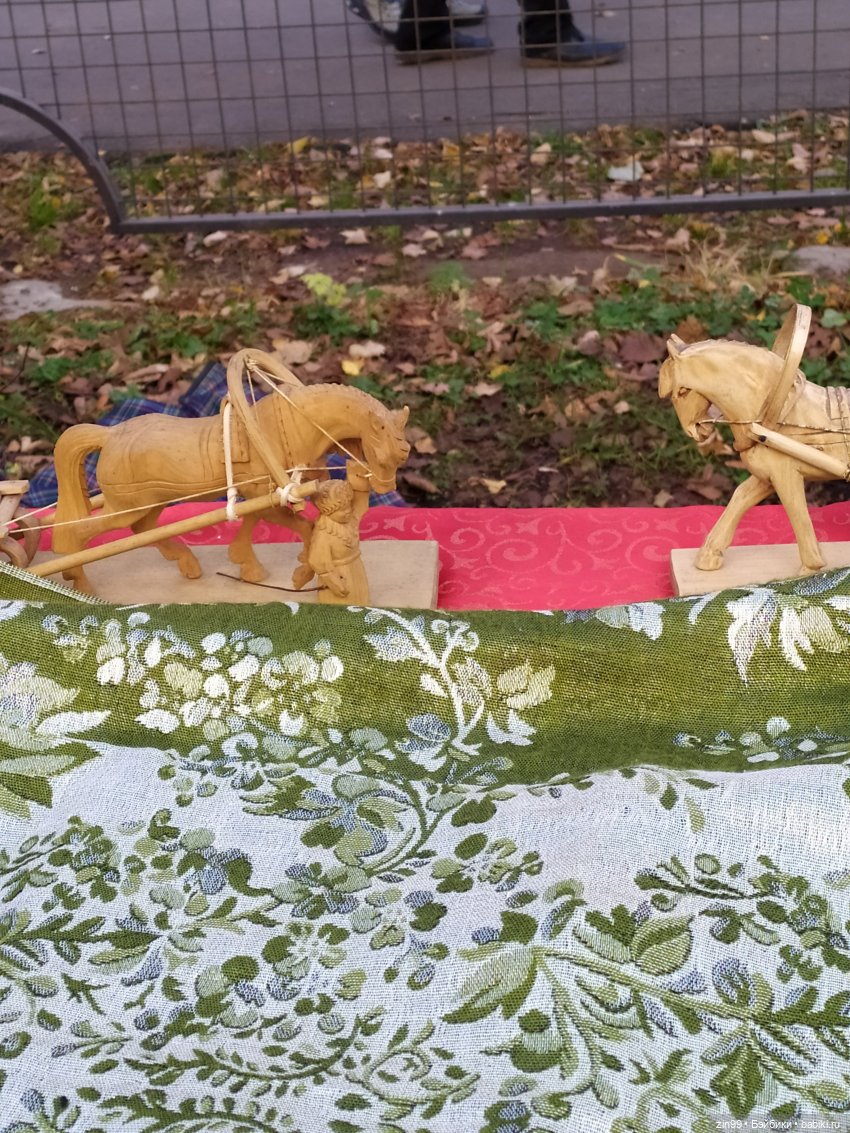 Прогулка на Вернисаж и небольшой улов