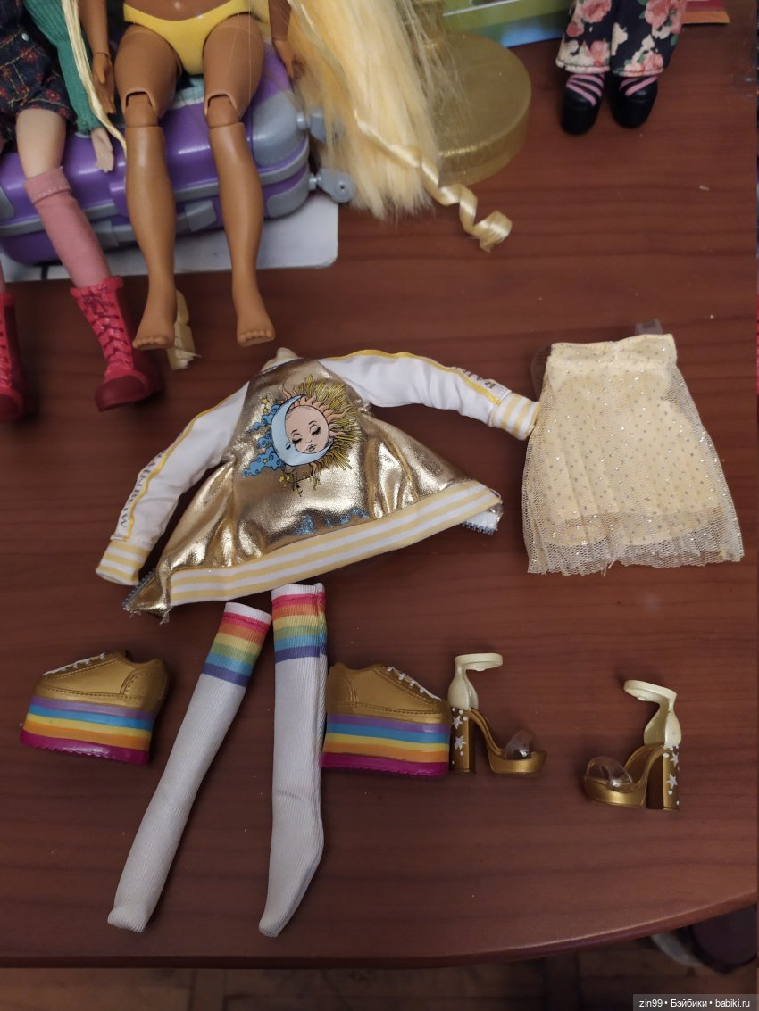 Rainbow High радужные куклы! Приезд Санни