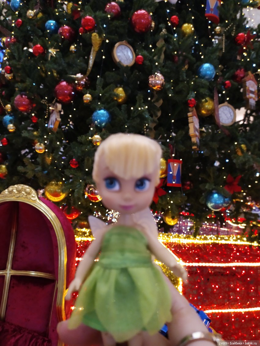 Преддверии Нового года прогулка по Центральному детскому магазину