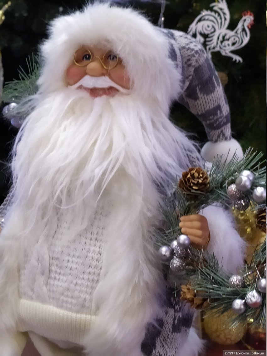 Садовод 14 км МКАД, или поиски Деда Мороза