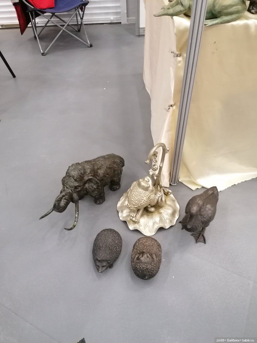 Предновогодний блошиный рынок на Тишинке