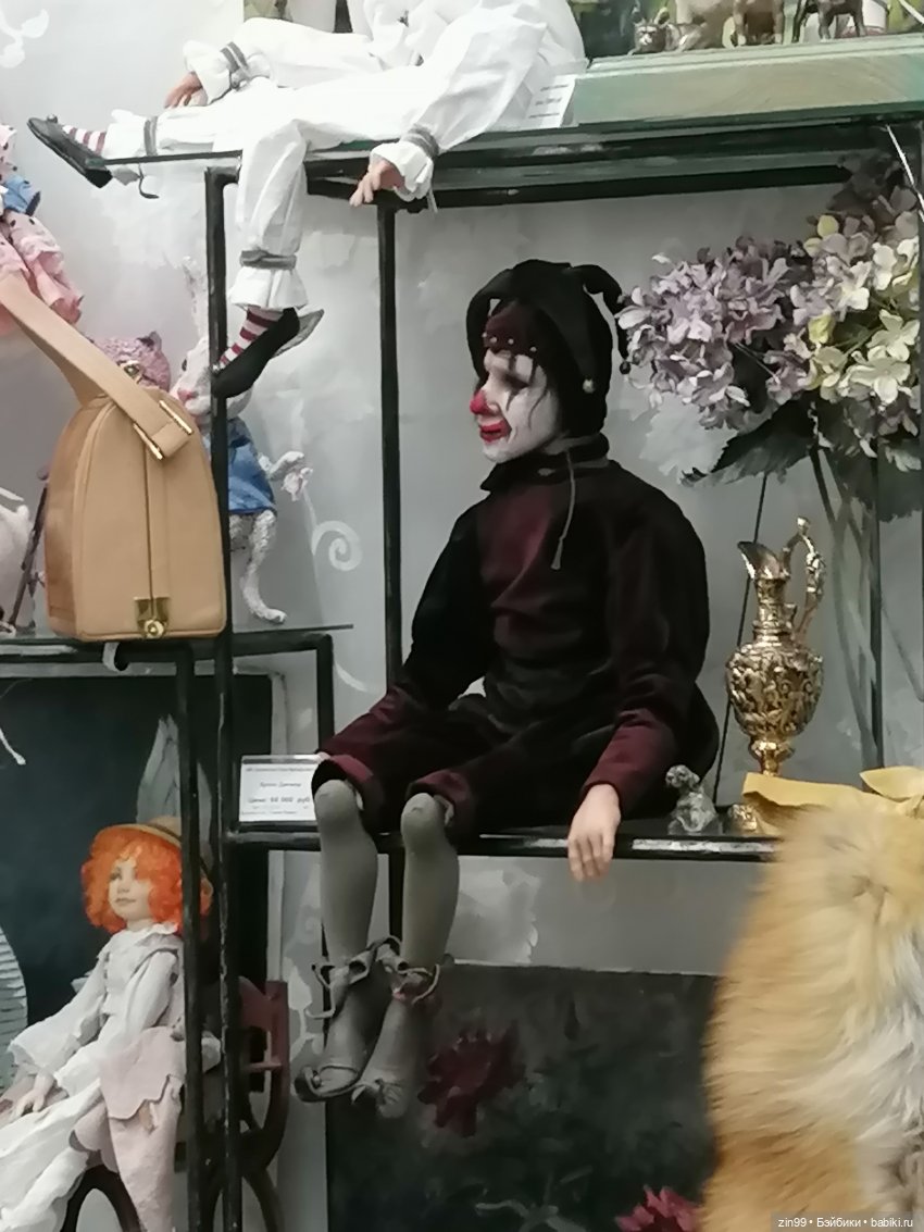 Предновогодний блошиный рынок на Тишинке