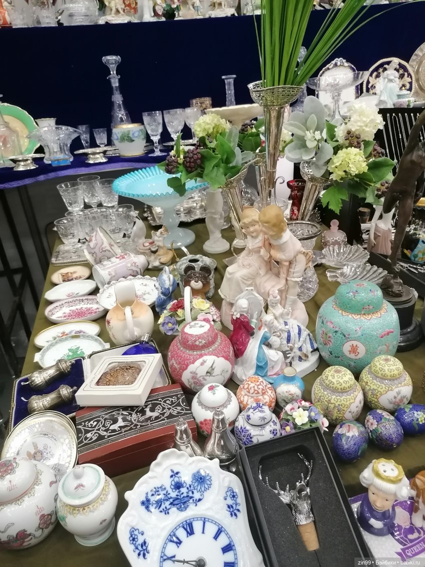 Предновогодний блошиный рынок на Тишинке