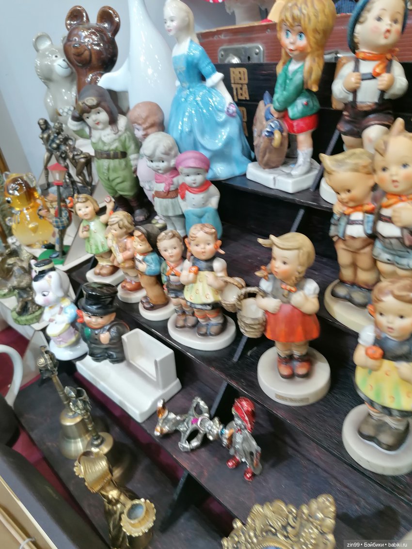 Предновогодний блошиный рынок на Тишинке