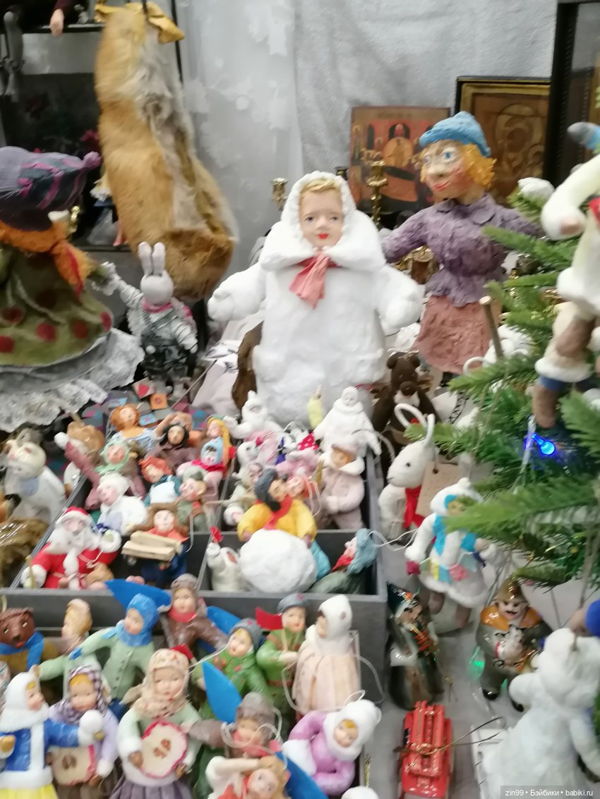 Предновогодний блошиный рынок на Тишинке