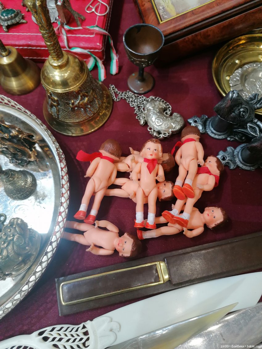 Предновогодний блошиный рынок на Тишинке