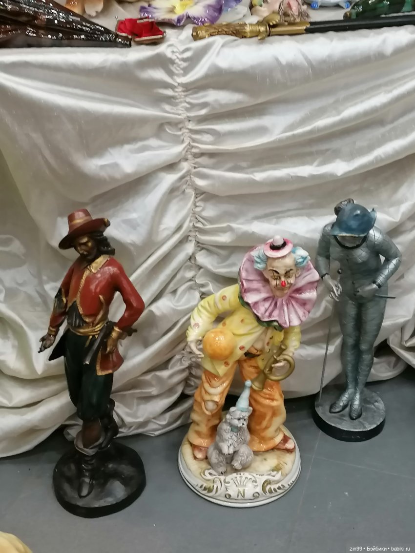 Предновогодний блошиный рынок на Тишинке