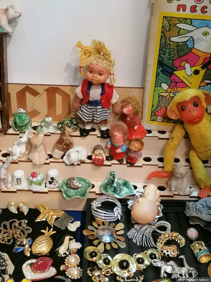 Предновогодний блошиный рынок на Тишинке