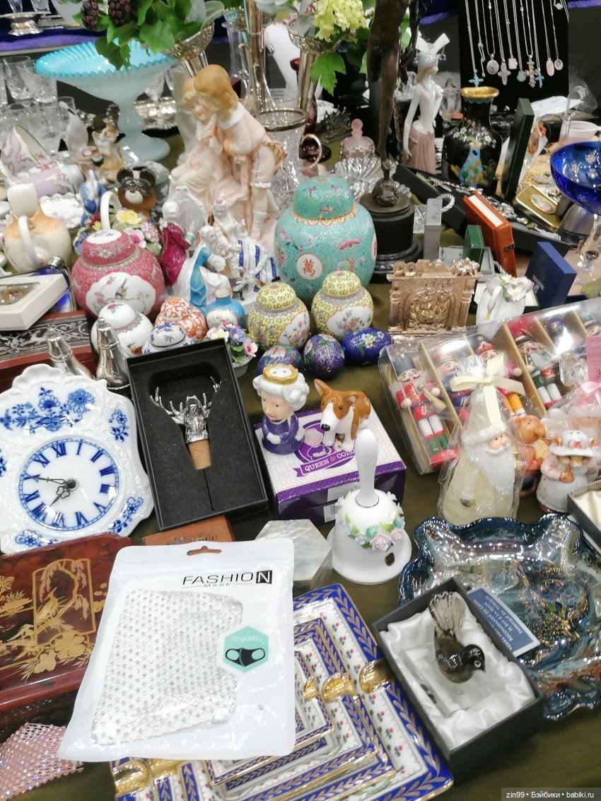 Предновогодний блошиный рынок на Тишинке