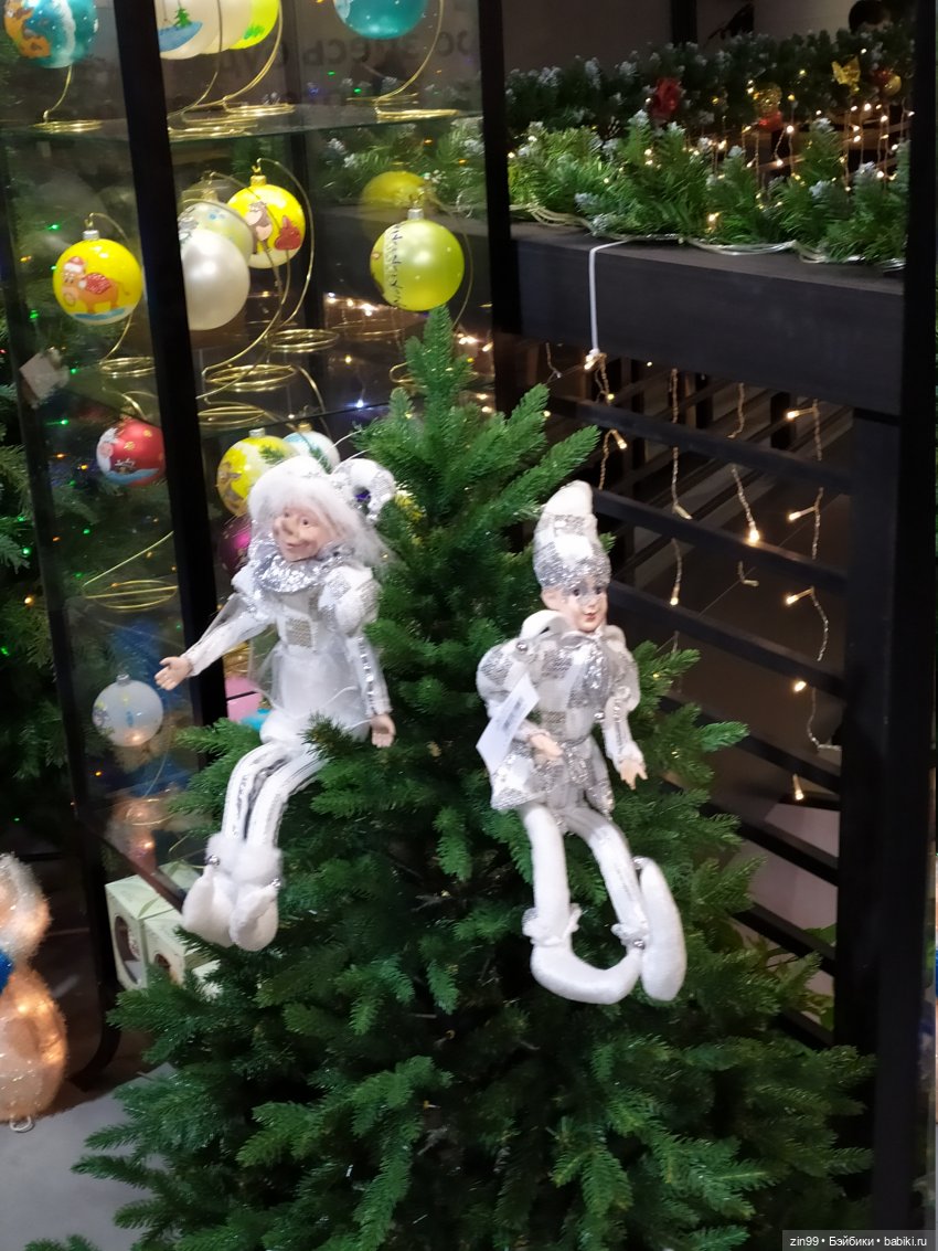 Предновогодний блошиный рынок на Тишинке