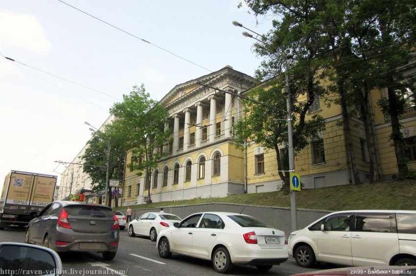 Усадьба на Курской или Центр спортивной медицины и капустка