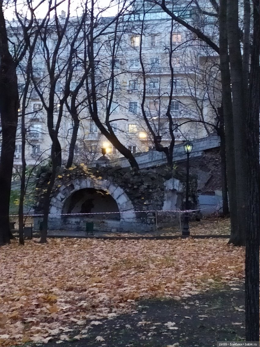 Усадьба на Курской или Центр спортивной медицины и капустка