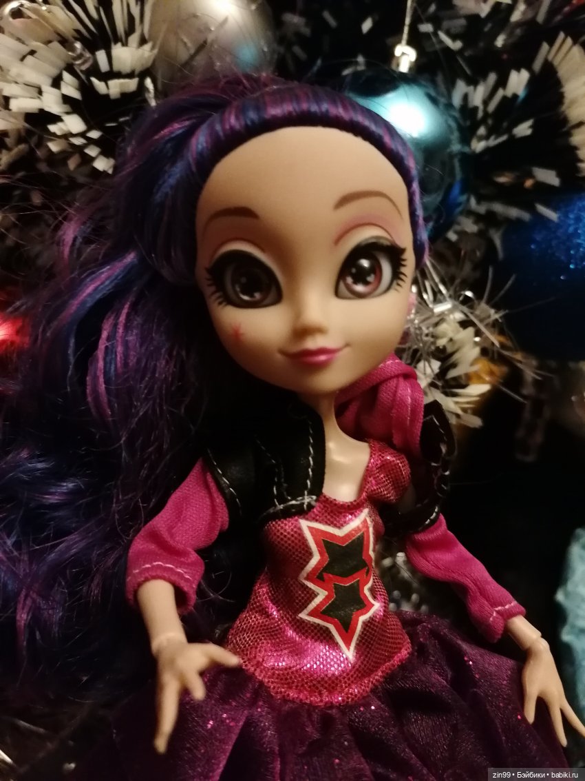 Интересные и может редкие девочки, уезжают и приезжают