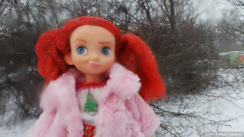 Зимний день в парке с куклами от Дисней Аниматорс