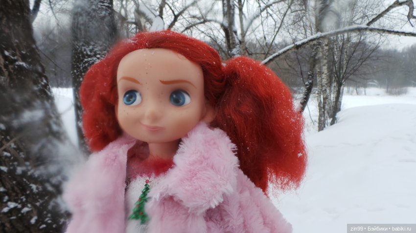 Зимний день в парке с куклами от Дисней Аниматорс