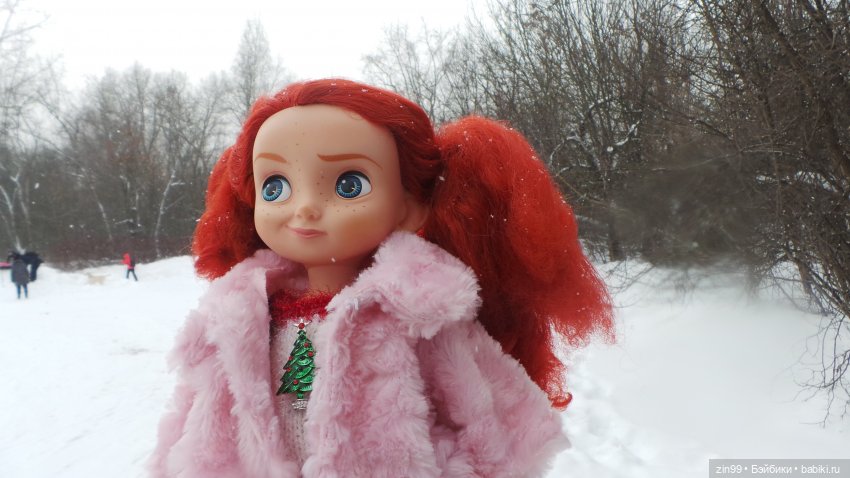 Зимний день в парке с куклами от Дисней Аниматорс