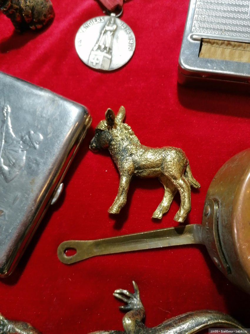 Антикварный маркет Блошинка в центре Москвы сегодня