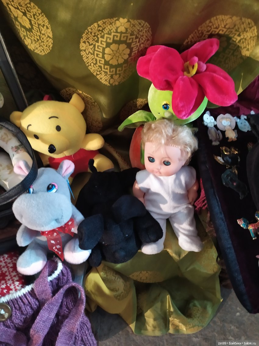 Выставка продажа в Музее Москвы, барахолка весенняя