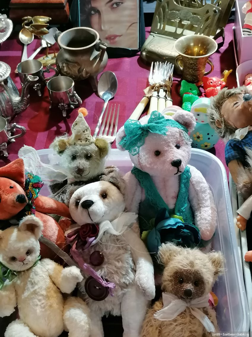 Выставка продажа в Музее Москвы, барахолка весенняя