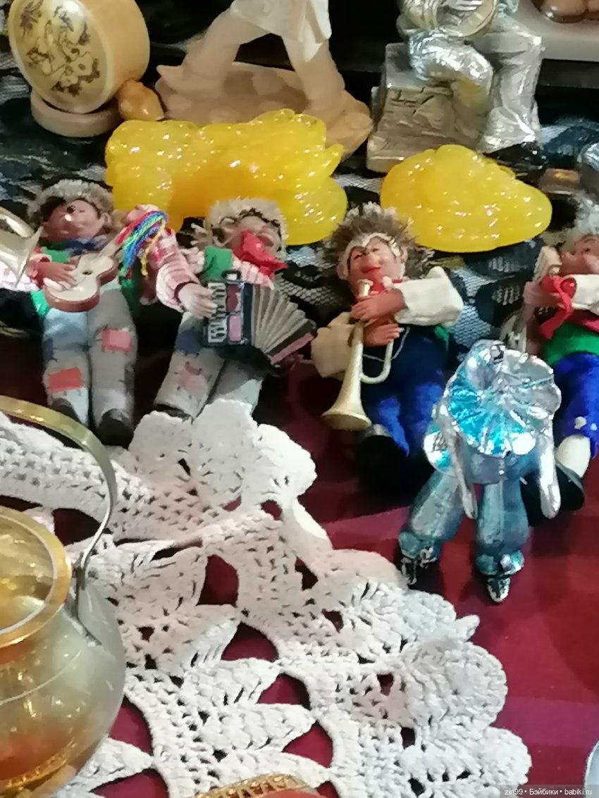 Выставка продажа в Музее Москвы, барахолка весенняя