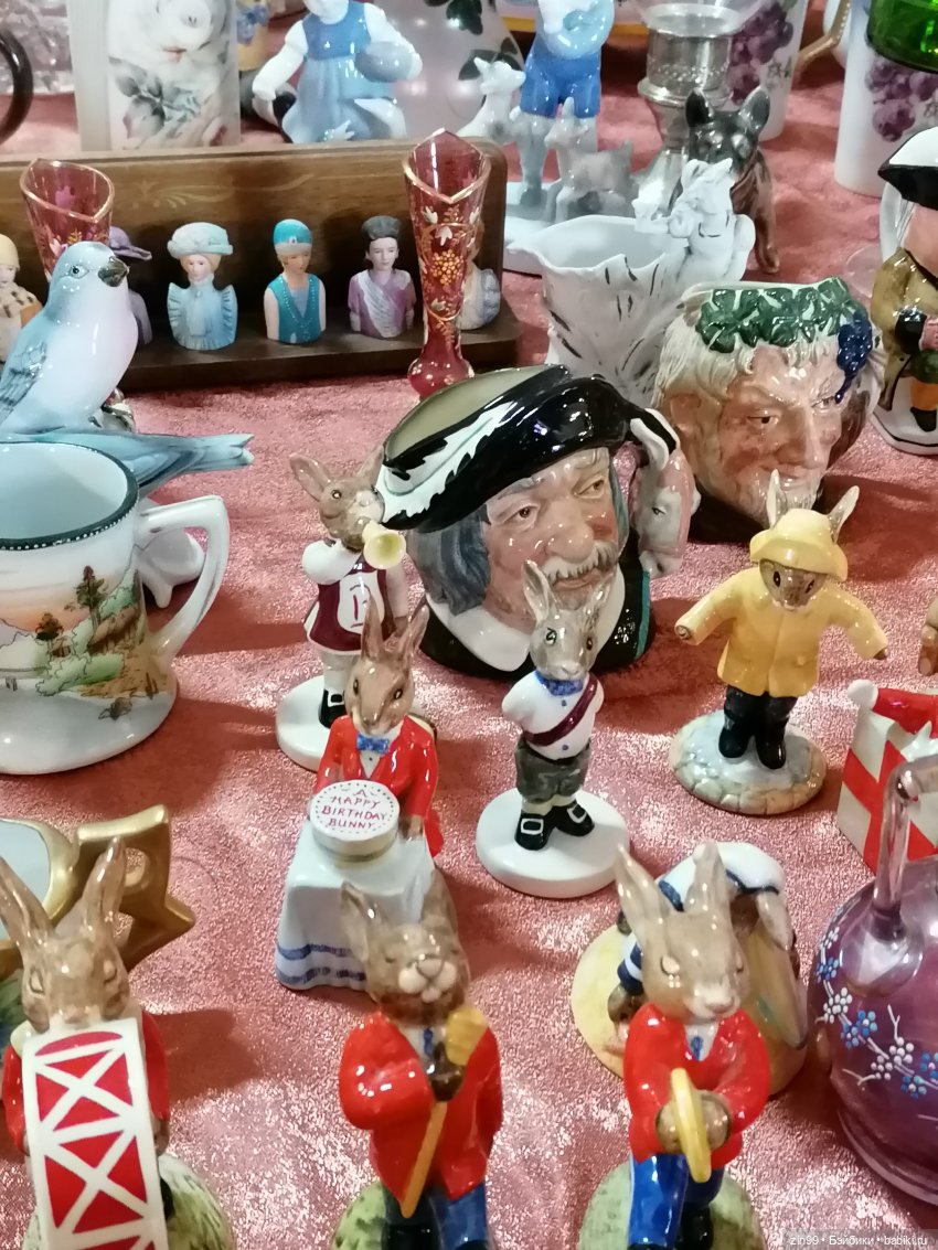 Выставка продажа в Музее Москвы, барахолка весенняя