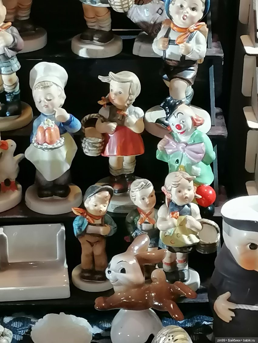 Выставка продажа в Музее Москвы, барахолка весенняя