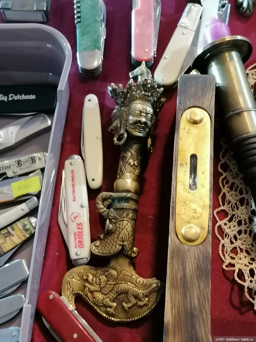 Выставка продажа в Музее Москвы, барахолка весенняя