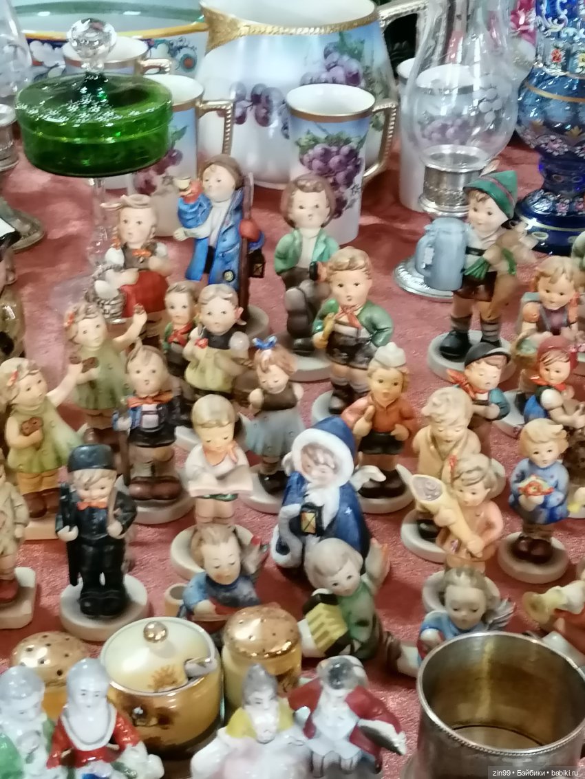 Выставка продажа в Музее Москвы, барахолка весенняя