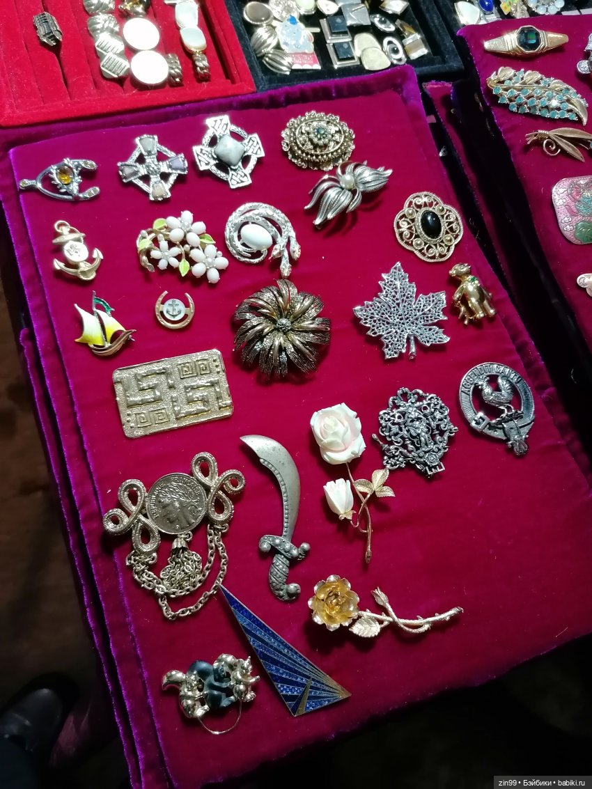 Выставка продажа в Музее Москвы, барахолка весенняя