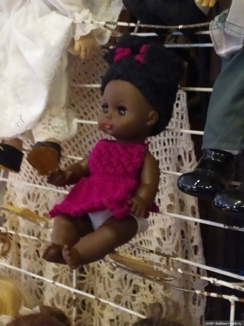 Выставка продажа в Музее Москвы, барахолка весенняя