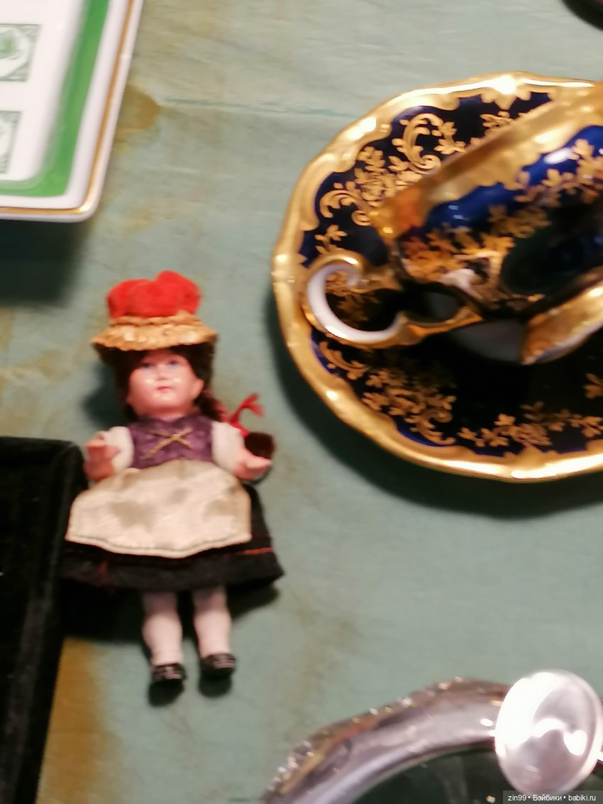 Антикварный маркет Блошинка в центре Москвы сегодня