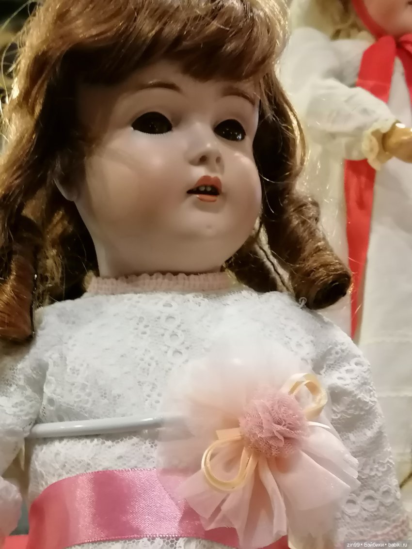 Антикварный маркет Блошинка в центре Москвы сегодня