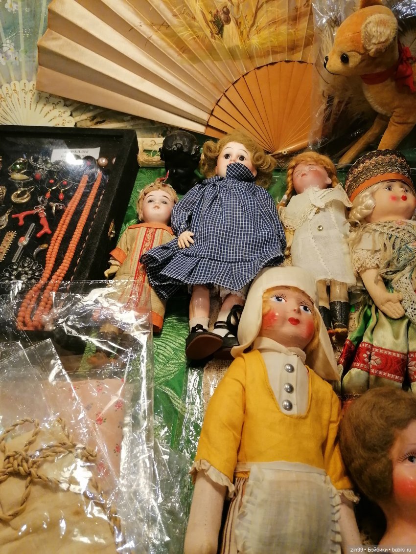 Антикварный маркет Блошинка в центре Москвы сегодня