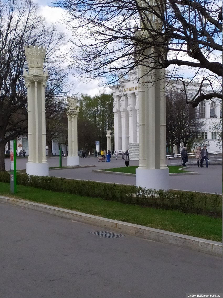Весна это... это и ВДНХа тоже