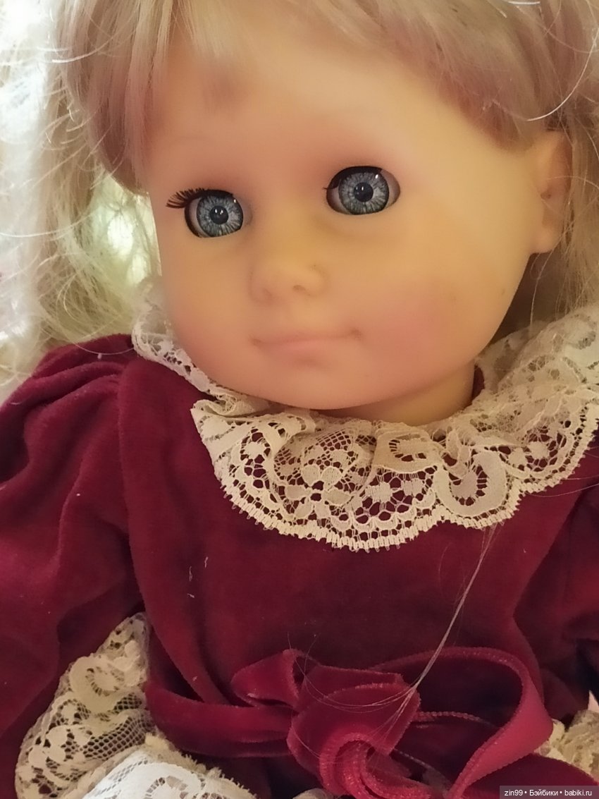 Музей Москвы, выставка продажа Мосвинтаж. Москва, Зубовский бульвар д.2