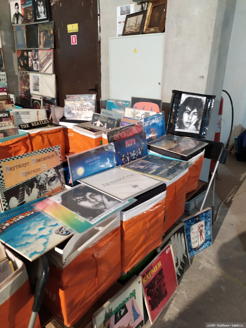 Музей Москвы, выставка продажа Мосвинтаж. Москва, Зубовский бульвар д.2 (фото 10)