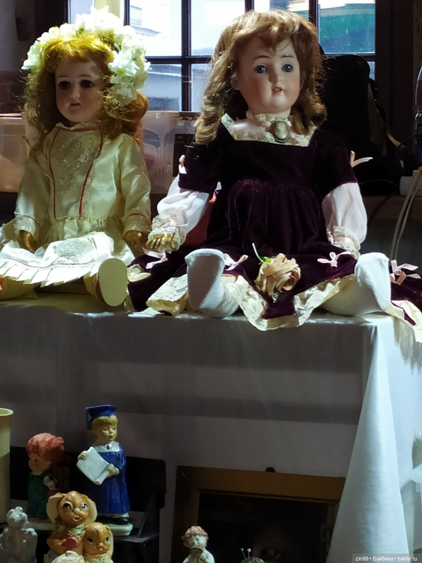 Музей Москвы, выставка продажа Мосвинтаж. Москва, Зубовский бульвар д.2