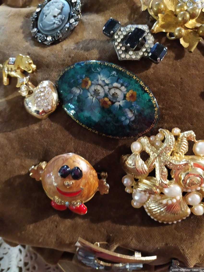 Музей Москвы, выставка продажа Мосвинтаж. Москва, Зубовский бульвар д.2