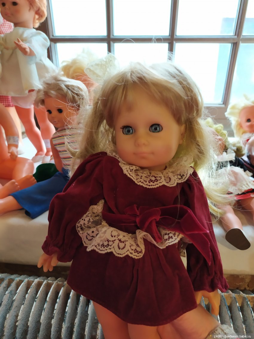 Музей Москвы, выставка продажа Мосвинтаж. Москва, Зубовский бульвар д.2