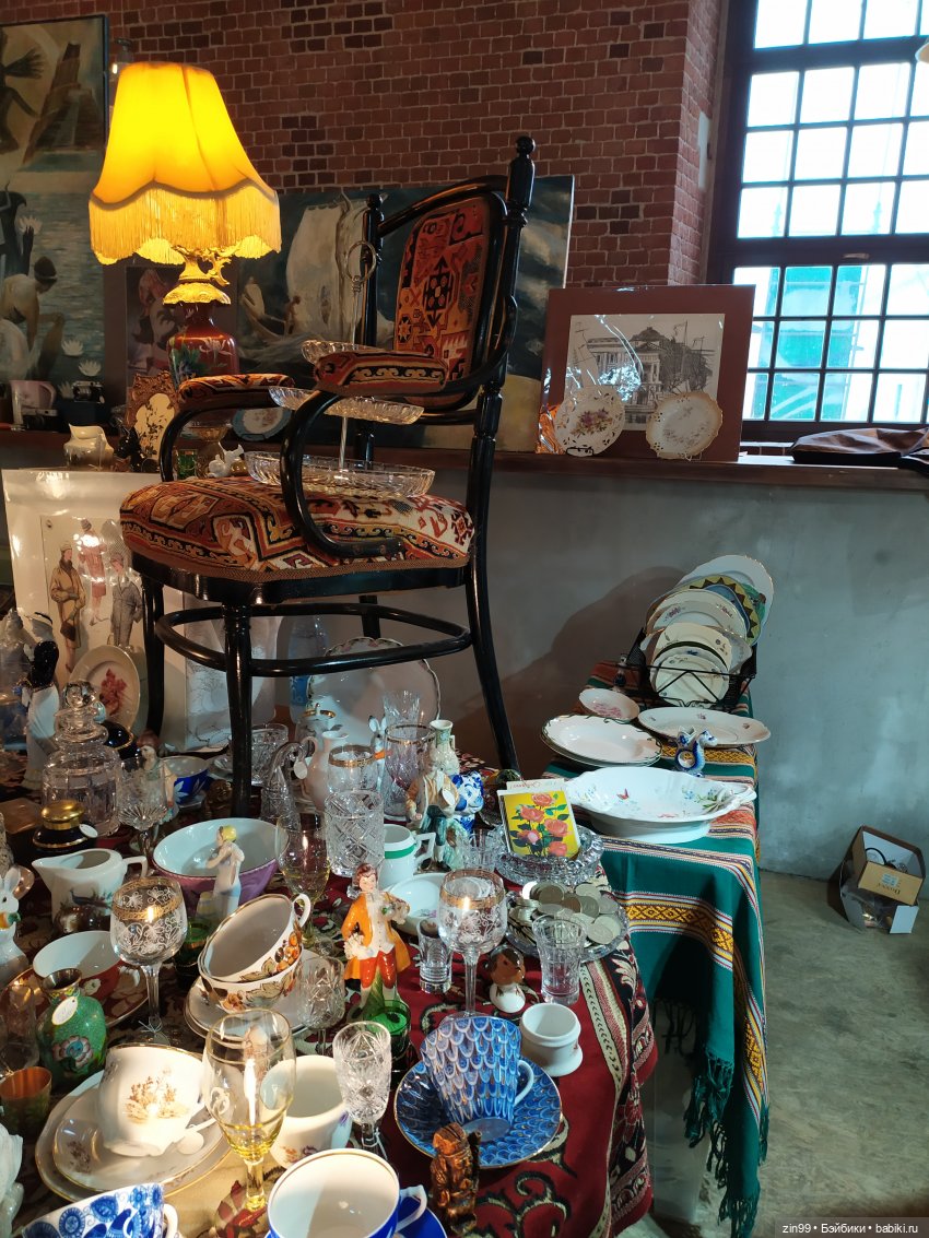 Музей Москвы, выставка продажа Мосвинтаж. Москва, Зубовский бульвар д.2