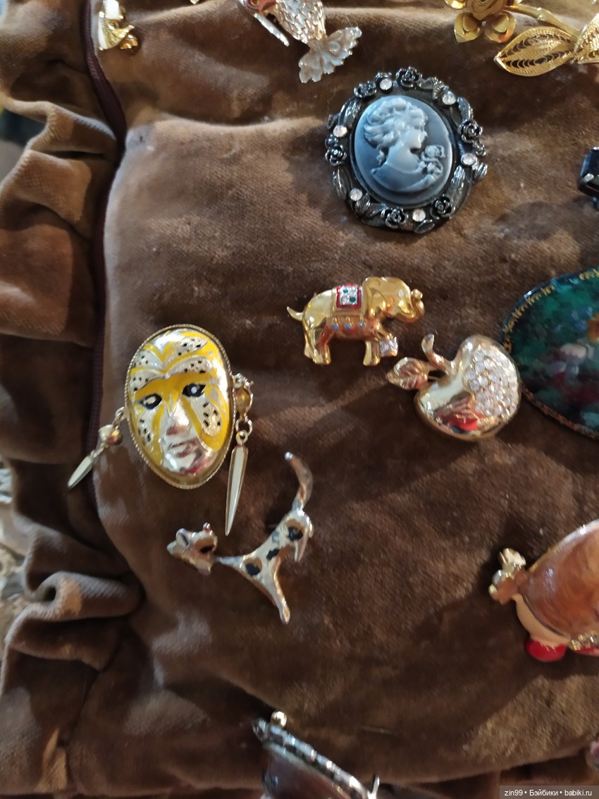 Музей Москвы, выставка продажа Мосвинтаж. Москва, Зубовский бульвар д.2