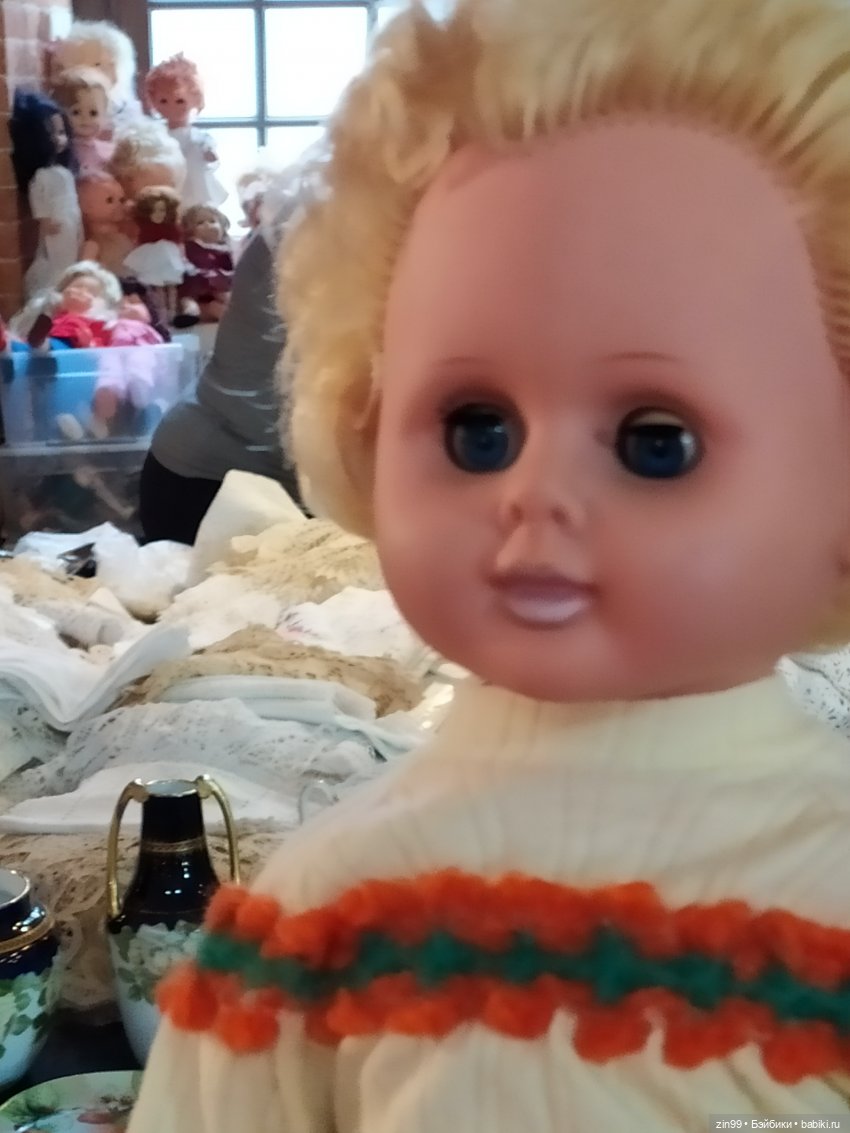 Музей Москвы, выставка продажа Мосвинтаж. Москва, Зубовский бульвар д.2