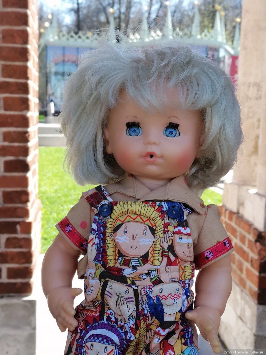 Царицыно, музей заповедник Царицыно с куклой Черепашкой