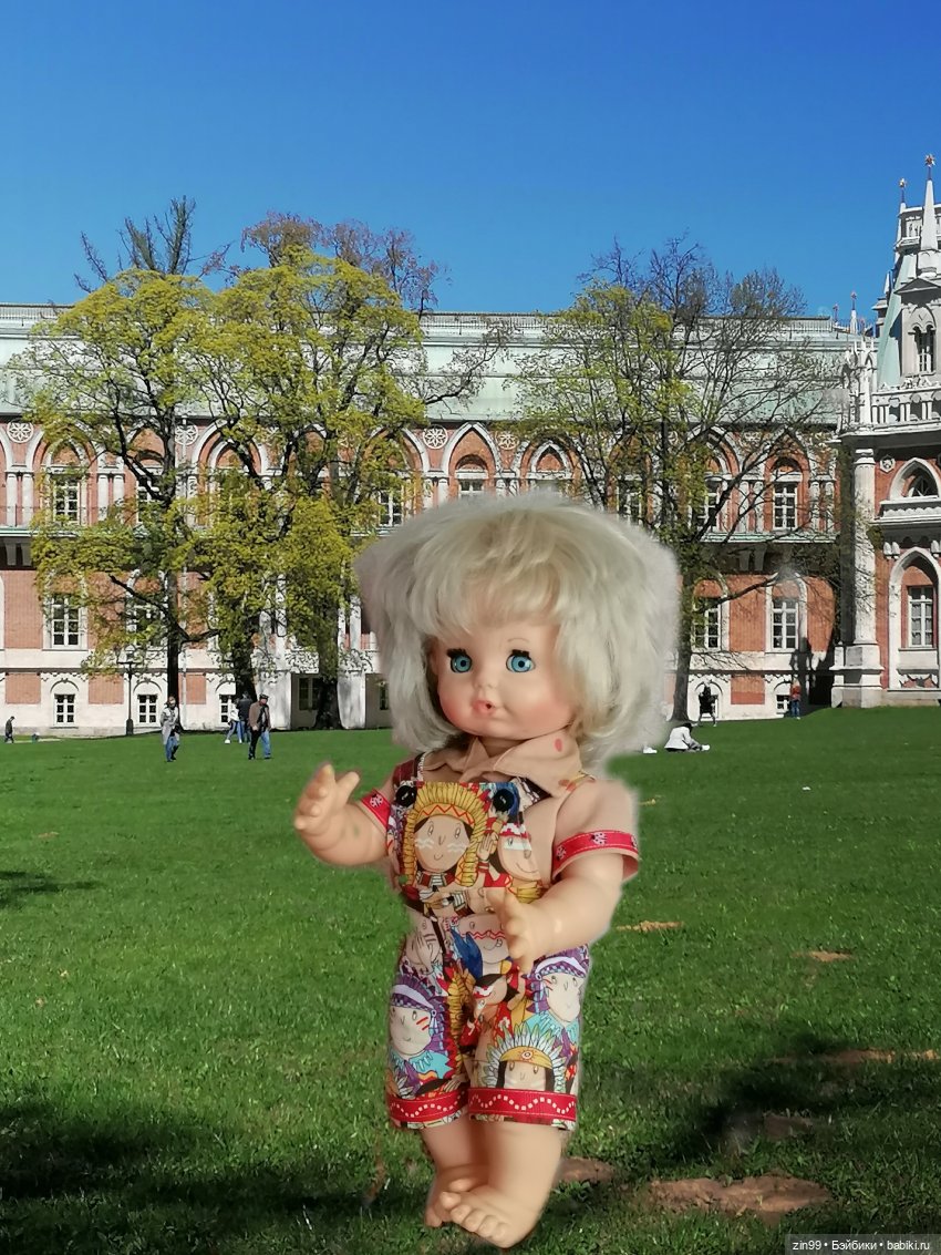 Царицыно, музей заповедник Царицыно с куклой Черепашкой